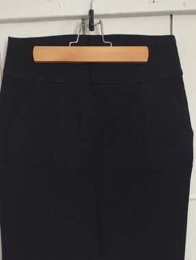 Banana Republic Classic Black Women's Pencil Skirt